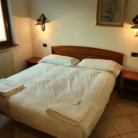Apartment Trilocale Aviolo